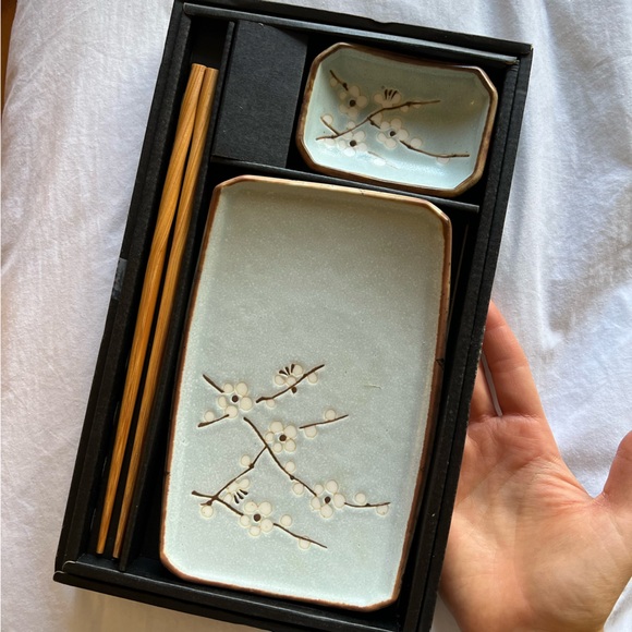 New Floral Ceramic Sushi Plate Set with Chopsticks - Picture 3 of 4